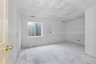 160 S 100 W, Mona, UT 84645 - Photo 25