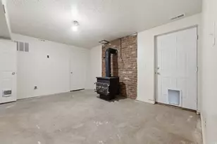 160 S 100 W, Mona, UT 84645 - Photo 23