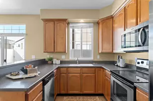 482 Kent Dr, North Salt Lake, UT 84054 - Photo 9