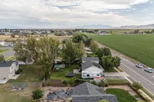 2437 S 3000 W, Syracuse, UT 84075 - Photo 35