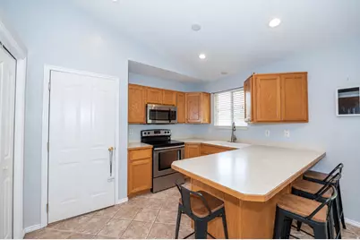 2437 S 3000 W, Syracuse, UT 84075 - Photo 5