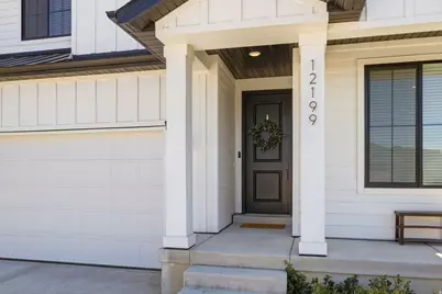 12199 S Brinnelli Dr E, Draper, UT 84020 - Photo 3