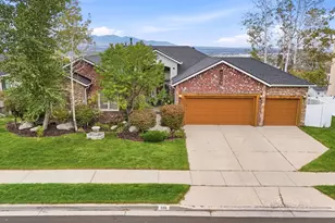 533 E Jade Park Ln, Draper, UT 84020 - Photo 3