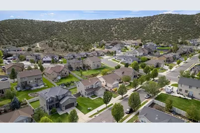 4076 E Southpass Rd, Eagle Mountain, UT 84005 - Photo 37