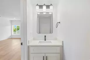 821 W 800 S, Salt Lake City, UT 84104 - Photo 33