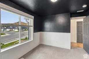 952 E 100 N, Hyde Park, UT 84318 - Photo 19