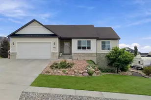 952 E 100 N, Hyde Park, UT 84318 - Photo 51