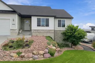 952 E 100 N, Hyde Park, UT 84318 - Photo 55