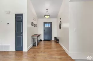 952 E 100 N, Hyde Park, UT 84318 - Photo 3