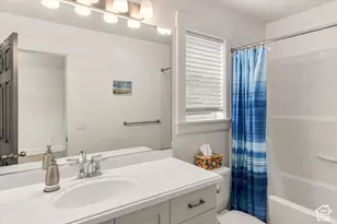 952 E 100 N, Hyde Park, UT 84318 - Photo 15
