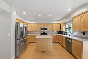 1071 S 55 W, Farmington, UT 84025 - Photo 11