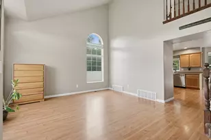 1071 S 55 W, Farmington, UT 84025 - Photo 7