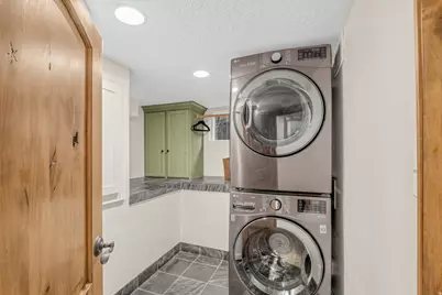 1564 E Princeton Ave, Salt Lake City, UT 84105 - Photo 29