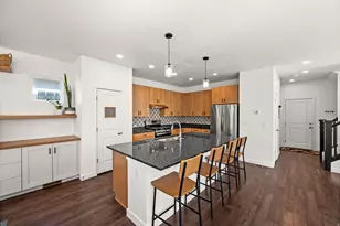 11067 S Sattinwood Dr, South Jordan, UT 84009 - Photo 7