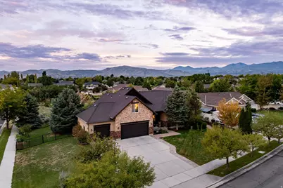 4523 W Park Bend Ct S, Riverton, UT 84096 - Photo 3