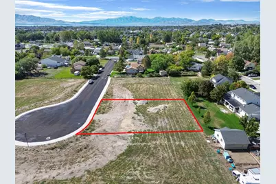 708 W 1920 N, Pleasant Grove, UT 84062 - Photo 3