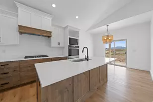 523 E Hetfield Dr, Grantsville, UT 84029 - Photo 7