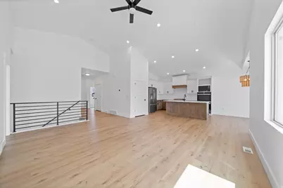 523 E Hetfield Dr #103, Grantsville, UT 84029 - Photo 5