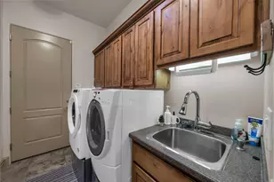 293 N Lost Creek Dr, Saint George, UT 84770 - Photo 27