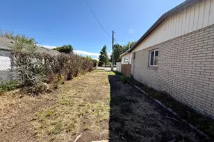 3512 W Ridge Dr, West Valley, UT 84119 - Photo 17