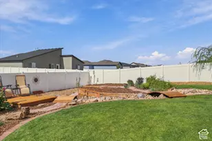608 S 1380 E, Hyrum, UT 84319 - Photo 23