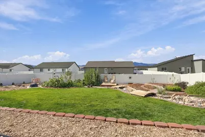 608 S 1380 E, Hyrum, UT 84319 - Photo 21