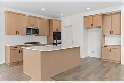 1324 N 1275 E #15, Logan, UT 84341 - Photo 11