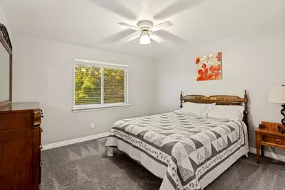 979 Brook Haven Dr, Kaysville, UT 84037 - Photo 17