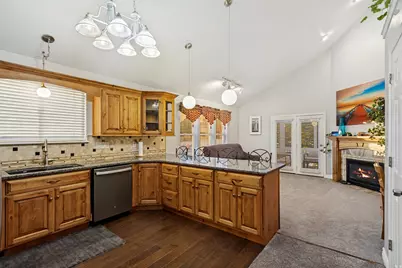 979 Brook Haven Dr, Kaysville, UT 84037 - Photo 9