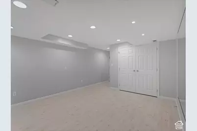 1626 E 6520 S, Murray, UT 84121 - Photo 29