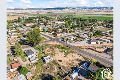240 W 100 N, Aurora, UT 84620 - Photo 13