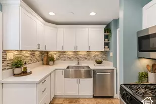 725 N Lafayette Dr W, Salt Lake City, UT 84116 - Photo 5