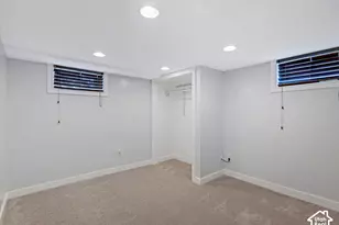725 N Lafayette Dr W, Salt Lake City, UT 84116 - Photo 15