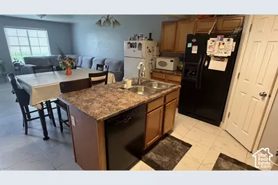 1218 N Cattail E, Spanish Fork, UT 84660 - Photo 9