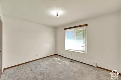 12020 S 4000 W, Riverton, UT 84096 - Photo 25
