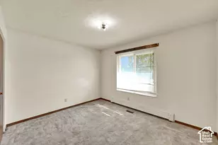 12020 S 4000 W, Riverton, UT 84096 - Photo 25
