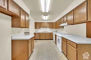 12020 S 4000 W, Riverton, UT 84096 - Photo 49