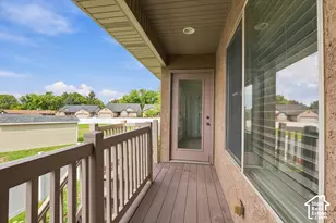 46 E Whitaker Circle, Kaysville, UT 84037 - Photo 11