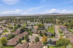 46 E Whitaker Circle, Kaysville, UT 84037 - Photo 35
