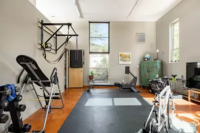 754 N Hilltop Rd, Salt Lake City, UT 84103 - Photo 33