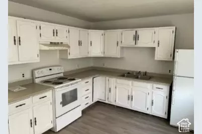 590 Pilot St, Wendover, UT 84083 - Photo 7