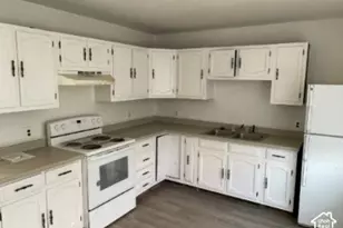 590 Pilot St, Wendover, UT 84083 - Photo 7