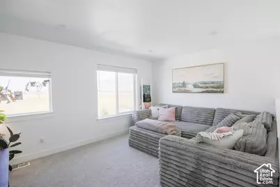 676 E 1100 S, Hyrum, UT 84319 - Photo 27