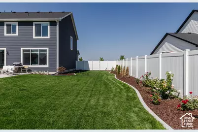676 E 1100 S, Hyrum, UT 84319 - Photo 31