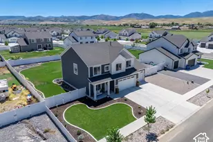 676 E 1100 S, Hyrum, UT 84319 - Photo 3