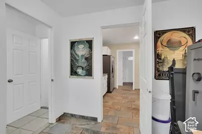 284 E Twin Peaks St, Midvale, UT 84047 - Photo 11