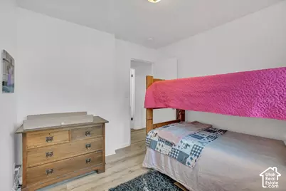 284 E Twin Peaks St, Midvale, UT 84047 - Photo 19