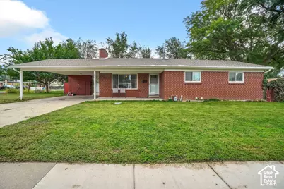 284 E Twin Peaks St, Midvale, UT 84047 - Photo 1
