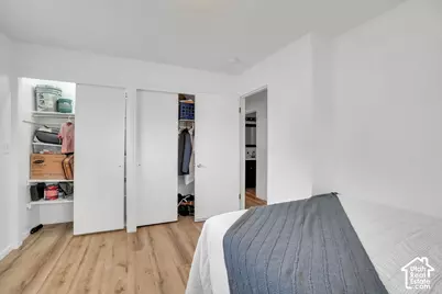 284 E Twin Peaks St, Midvale, UT 84047 - Photo 17