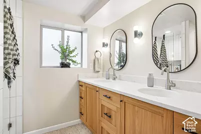 626 W Ivy Dr, Midvale, UT 84047 - Photo 25